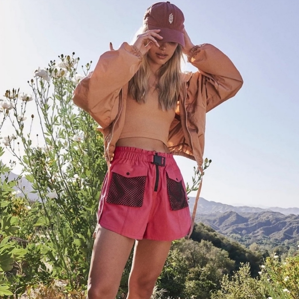 *FINAL SALE*💗NWT Free People Movement Adventure Buckle Shorts - Lovestruck💗